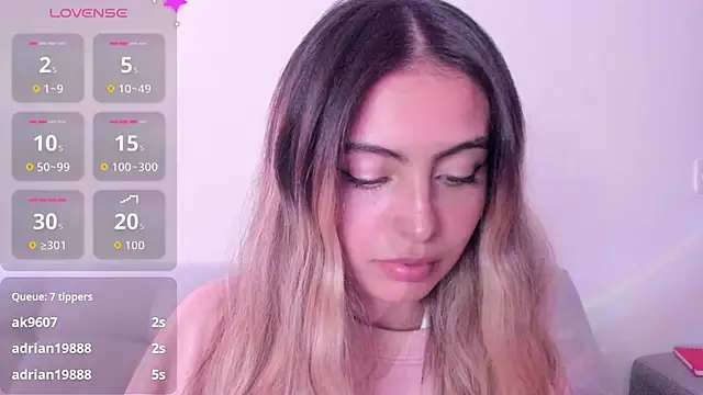 Fernanda_aaaa élő XXX-chatje