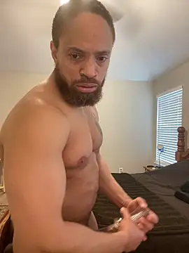 Fathero1time's Live XXX Chat