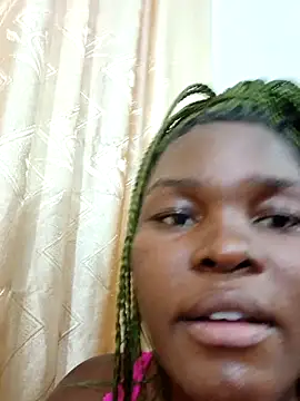 Chatroom XXX en direct de VirginPrincess06