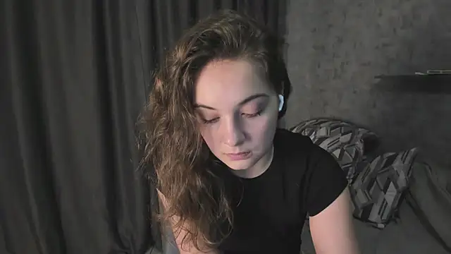 دردشة KristinaLoison الجنسية المباشرة