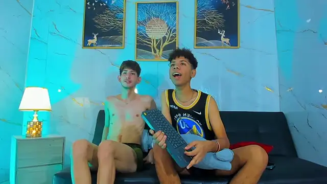 Chat +18 de Spicy_guys ao vivo