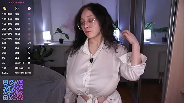 HannaHaylesのライブXXXチャット