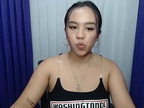 Lovely_apple19 Show Webcam