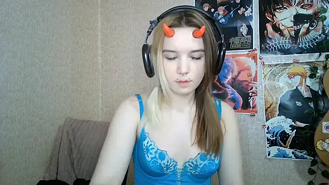 MilaTyan Adlı Modelin Canlı XXX Sohbeti