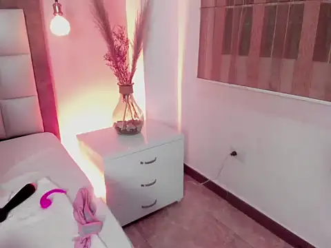 AnnieBlluee 现场XXX聊天