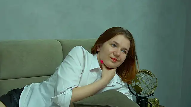 LessySmith – Naživo XXX chat