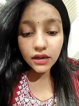 Dipali143143 Adlı Modelin Canlı XXX Sohbeti