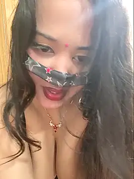 Beauty_Queen_Soniya – Naživo XXX chat