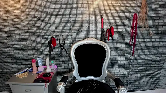 hillary_bigbutt – Naživo XXX chat