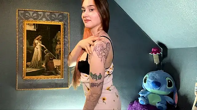 CarmelaLiebherr Adlı Modelin Canlı XXX Sohbeti