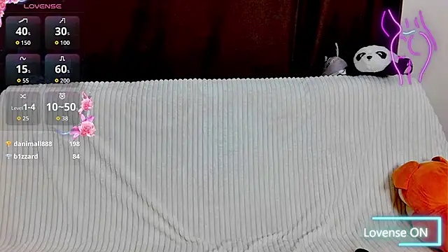 Emily_Nelsonn live XXX chat