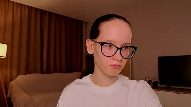 دردشة BettyBrowni الجنسية المباشرة