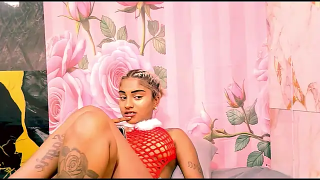 Онлайн чат XXX indian_barbie