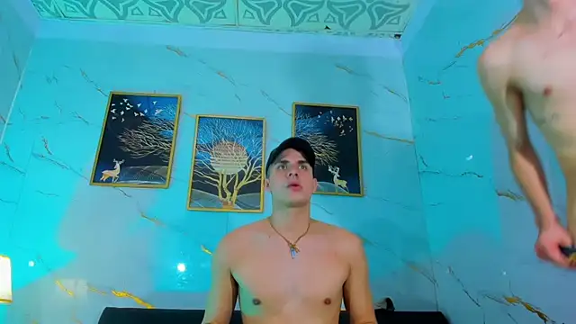 Spicy_guysn Webbikameraesitys