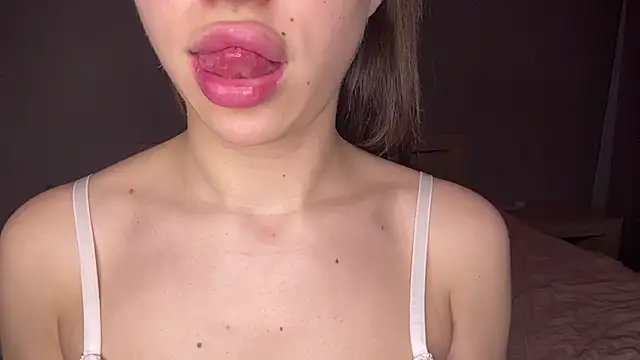 Deep_Eye: онлайн-секс-чат