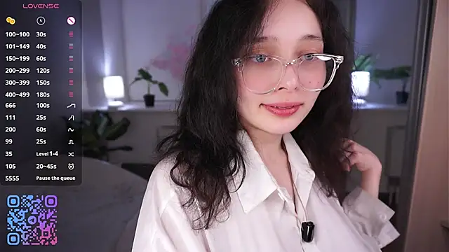 Czat XXX na żywo – HannaHayles