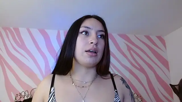 Czat XXX na żywo – Scarlet_queen4