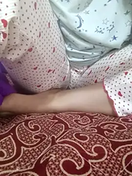 XXX chat uživo modela Bombamom