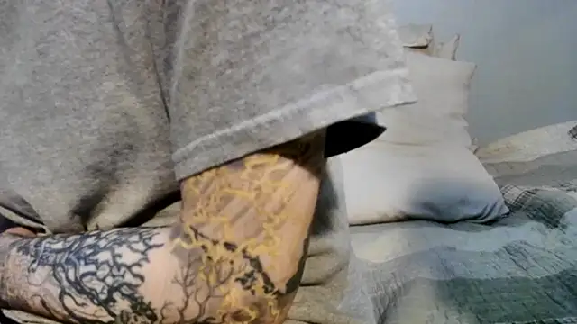 KoltonSweete: вебкам-шоу