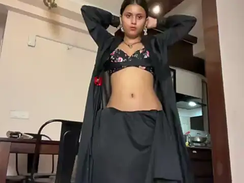 Naira_fitn Webbikameraesitys