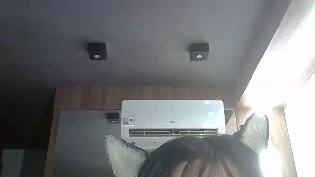 SkinnyKitten's Live XXX Chat