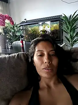 แชท XXX สดของ LizaLorini