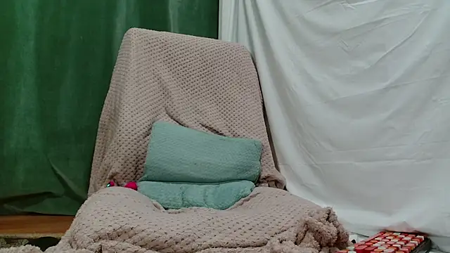 Luckyalice_4u Adlı Modelin Canlı XXX Sohbeti