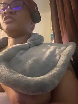 nickytheehawtie: απευθείας συνομιλία ΧΧΧ