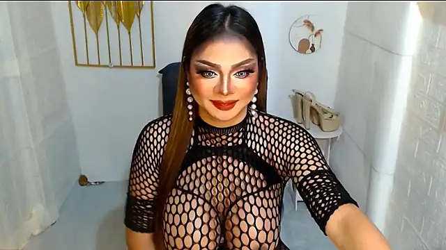 SelfsuckerQueenAmanda 网络视讯表演