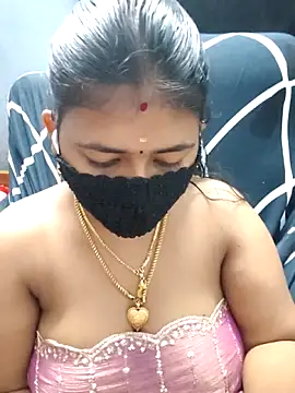 Tamil_Lotus live XXX chat