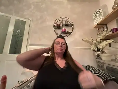 عرض كام BuxomKitty_BBW