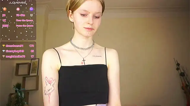 ToyaPletz – Naživo XXX chat