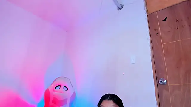 Emily_Coper18 live XXX chat