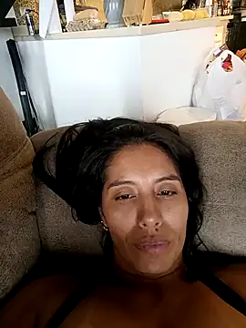 แชท XXX สดของ LizaLorini