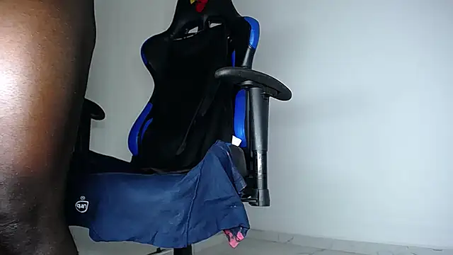 MAXJONES_2 Adlı Modelin Web Kamerası Şovu