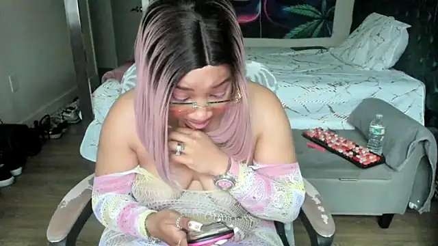 Chat +18 de mzpretty444 ao vivo