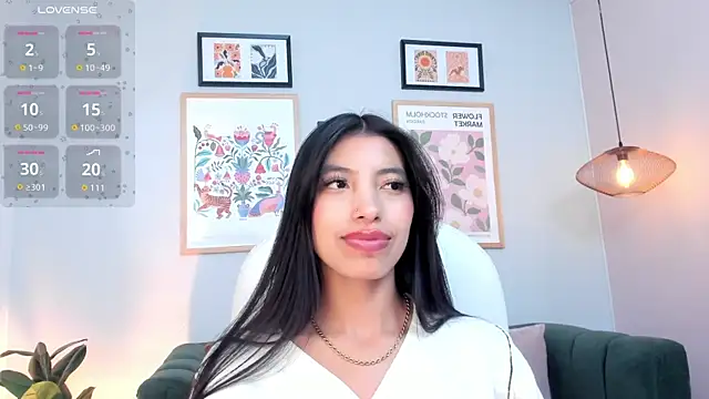 Tiffany_Low live XXX chat