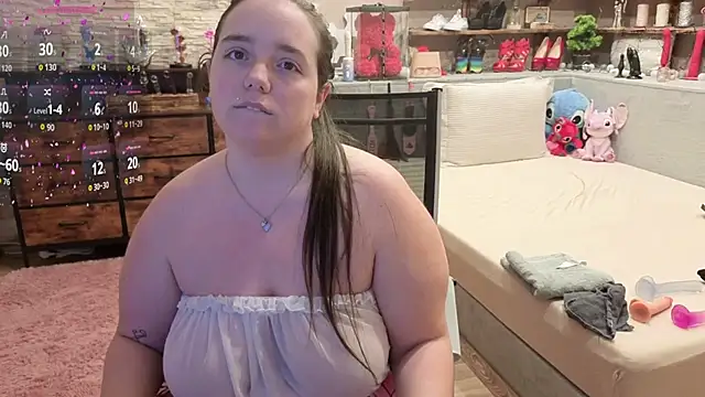 Kimberly-Caprice's Live XXX Chat