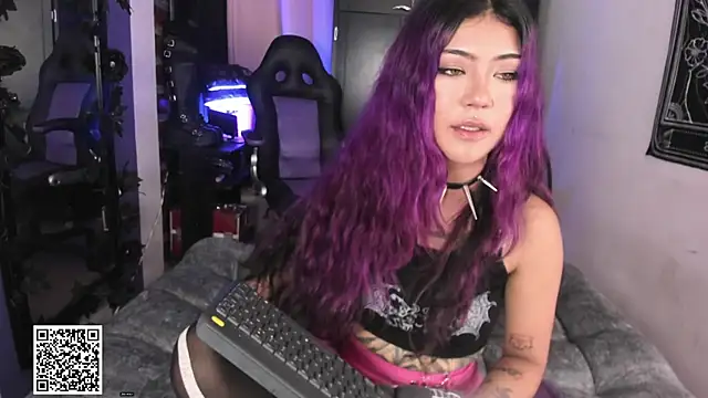 Czat XXX na żywo – Katyuska_Sg1