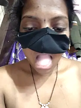 Chat +18 de hottie_neha ao vivo