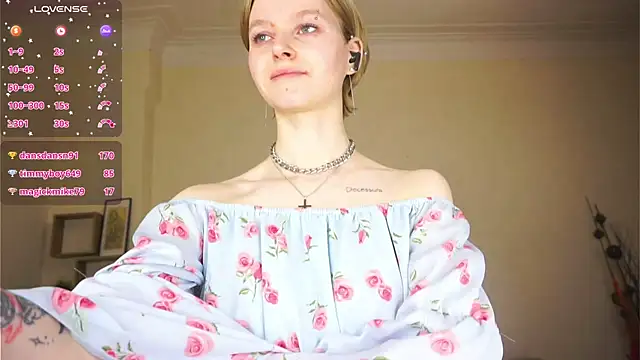 Chat XXX Live ToyaPletz