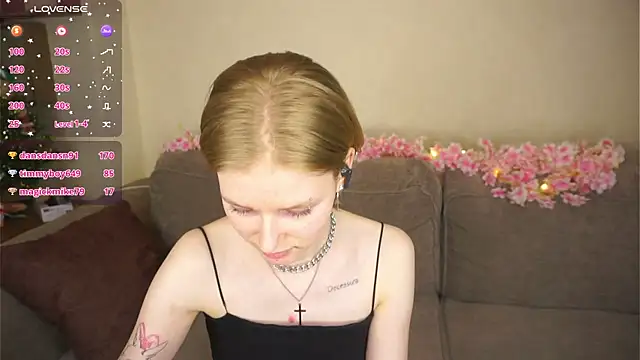 ToyaPletz: απευθείας συνομιλία ΧΧΧ