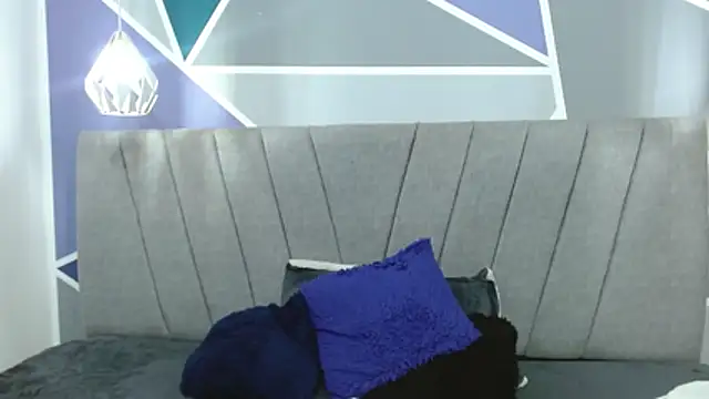 Chat +18 de luna_merie ao vivo