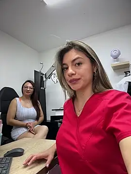 alicee16 – Naživo XXX chat