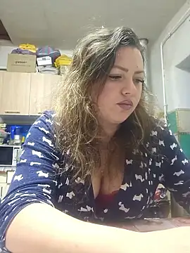 دردشة Jyleta الجنسية المباشرة