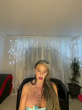 Alimela Live XXX Chat