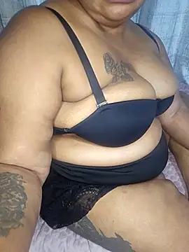 Baeboo83 Live XXX-chat