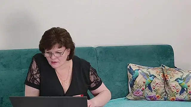 Sandra_Sunrise Chat XXX live