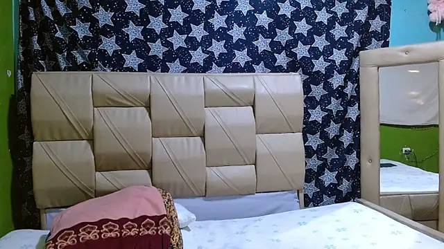 Stefanny_Taylor_ Live XXX-Chat