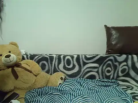 Онлайн чат XXX Emmatoo